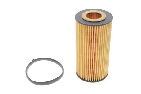 Фильтр масляный Audi A3/A4/A6/Q3/VW Golf V/VI/Passat 2.0 FSI 04- HENGST FILTER E27HD125