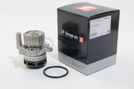 Водяной насос Caddy II/Golf IV/Octavia 1.9SDI/TDI 95-06 (19z) JP GROUP 1114104200
