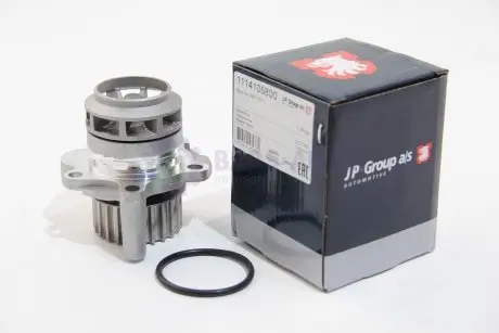 Водяной насос A3/A4/A6/Octavia/Golf V/Passat 2.0 TFSI/GTI 04- JP GROUP 1114105800
