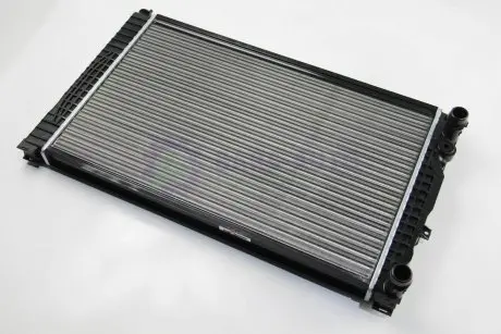 Радіатор охолодження A6/Passat/Superb (+AC) JP GROUP 1114204700