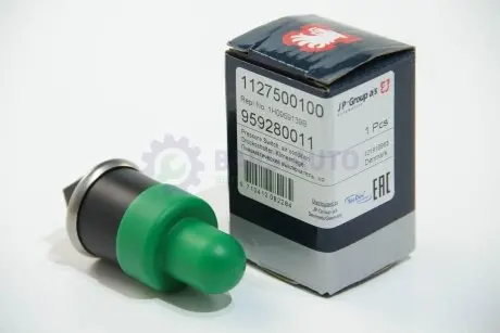Датчик вмикання кондиціонера Octavia/Golf IV/T4 JP GROUP 1127500100
