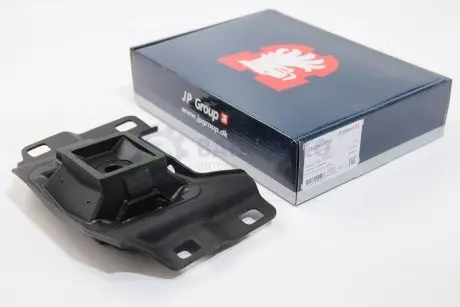 Подушка двигателя Focus 04-/C-Max 07- (Сзади,злевая) JP GROUP 1532450170