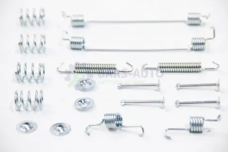 Монижний к-кт барабанних тормозов зад. LOGAN/CLIO 98- 203х38 JP GROUP 4364002510