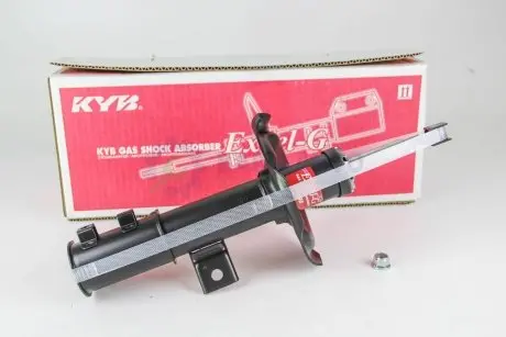 Амортизатор подвески KYB 338026