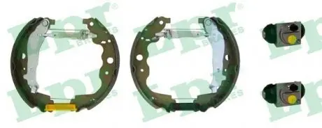 Компл. барабанних колодок з гальмівними циліндрами LPR OEK702