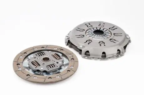 Комплект сцепления Ford Mondeo 1.6/1.8/EFI/HC 93-96 (d=220mm) LuK 622 2050 09