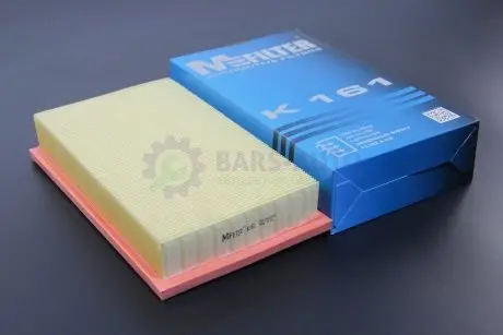 Фільтр повітряний 190D/E200D W201/124 OM601 M-FILTER K161