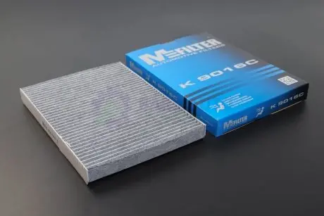 Фильтр салона Golf 97-06/Bora 99-05/Octavia 96-11 (вугільний) M-FILTER K9016C