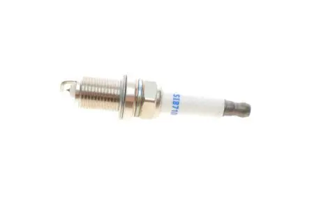Свеча зажигания Toyota Land Cruiser 4.7/Rav4 2.0/2.4 98- (SIB7108-11) MAGNETI MARELLI 062711000053