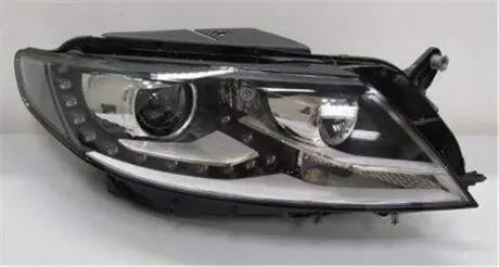 Фара автомобільна MAGNETI MARELLI 711307024171