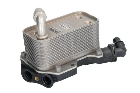 Охолоджувач мастила MAHLE / KNECHT CLC132000P