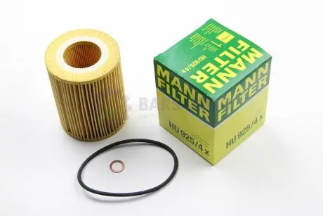 Фильтр масляный BMW 3 (E36/E46)/ 5 (E39/E60/E61)/ 7 (E38/E65/E66/E67) 2.0-3.0 91-08 (M50/M52/M54) MANN HU 925/4 X