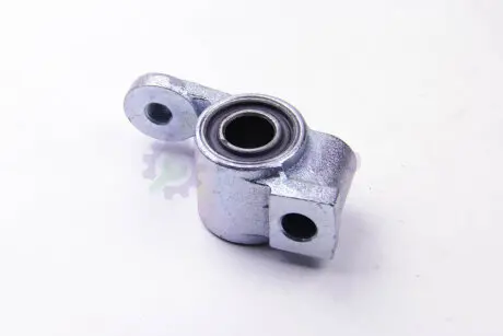Сайлентблок рычага переднего Peugeot Expert/Citroen Jumpy 2.0 (07-) Metalcaucho 05431