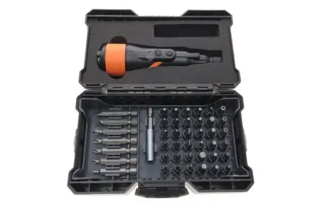 Отвертка аккумуляторная и бит 45 ед. NEO TOOLS 04-200