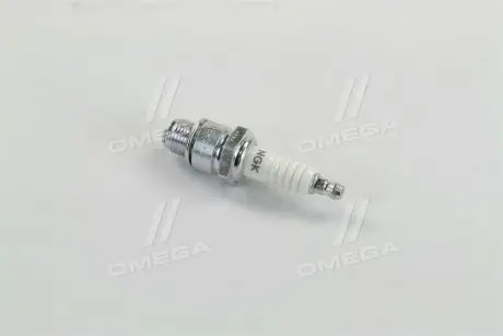 Свеча зажигания NGK B8HS-10