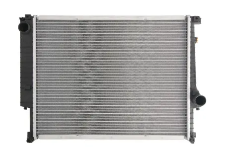 Радіатор двигуна NISSENS 60759A