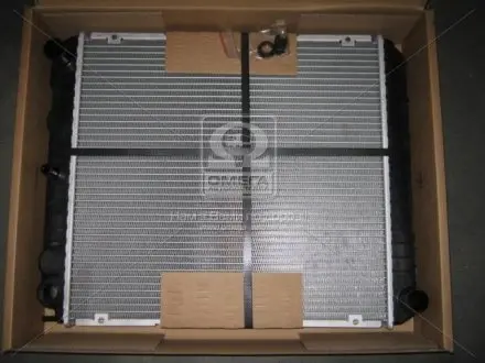 Радіатор охолоджування NISSENS 65545A