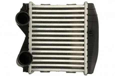 Радіатор наддуву NISSENS 96893