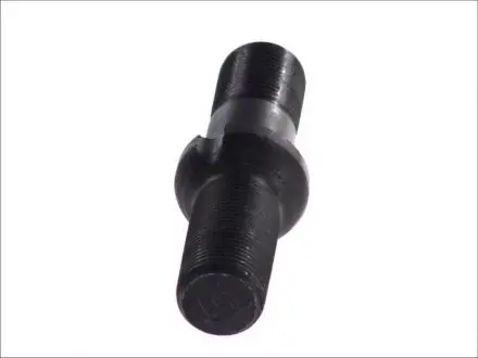 Болт кріплення колеса PE AUTOMOTIVE 04700800