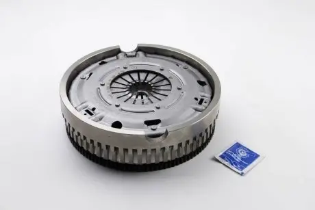 Комплект сцепления Smart Cabrio/City-Coupe/Fortwo 0.8 CDi 01- SACHS 3089 000 010