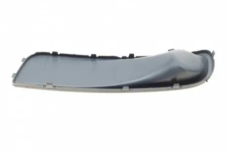 Вставка бампера (без противотуманки) VW T5 03-10(R) Solgy 304048