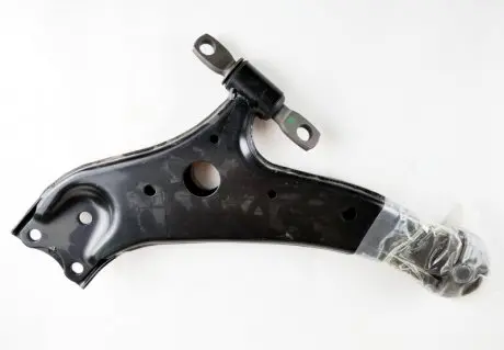 Рычаг подвески TOYOTA 4806848070