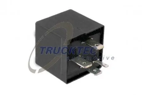 Реле насосу паливного VW Caddy II/III 1.9 D/SDI/TDI/T4/T5 2.5 TDI 95-10 AUTOMOTIVE TRUCKTEC 07.42.053