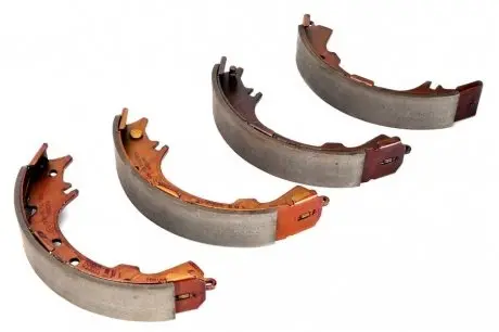 Барабанные тормозные колодки DAIHATSU EXTOL (1.3-2.2D, 05.96-) TRW GS8652