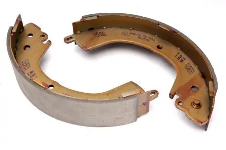 Тормозная колодка MITSUBISHI L200, L200/TRITON, L400 2.0-2.8D 12.94-12.15 TRW GS8691