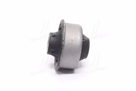 Сайлентблок переднего рычага задний Citroen Berlingo,C4/Peugeot Partner,307,308,3008,5008 (00-) TRW JBU761