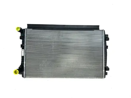 Радиатор для VW Golf VII / Polo / Jetta 1.2–2.0 (2013–2021) VAG 5Q0121251GQ