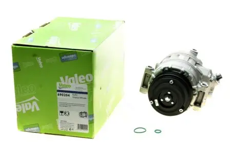 Компрессор кондиционера VW Crafter 2.0 TDI 11-16 Valeo 690204