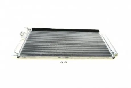 Радиатор кондиционера Chevrolet Captiva/Opel Antara A 2.4/3.2 06- (452x677x16) Valeo 814166