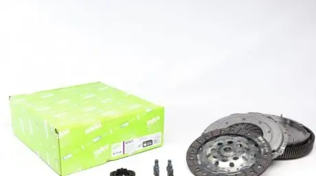 Демпфер + комплект сцепления VW Caddy 1.9TDI 77kw 04-10/Golf V 1.6TDI 66-77kw 03-08 (+выжимной) Valeo 837073