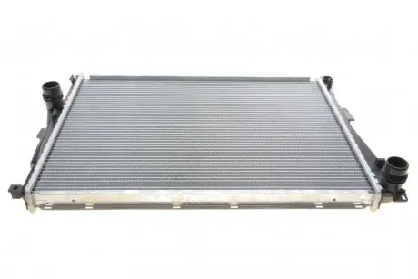 Радиатор охлаждения BMW 3 (E46) 00-05 M43/N46/M47/M52/M54 (+ отв.масл.радиатор) Van Wezel 06002205
