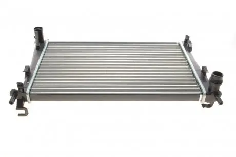 Радиатор охлаждения двигателя FIESTA5/FUSION 14/6 MT 02 Van Wezel 18002325