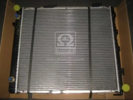 Радіатор охолодження двигуна MB W124 25D/30D 93-95 Van Wezel 30002178