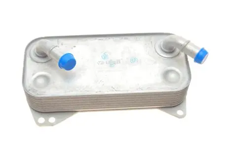 Радиатор масляный VW Sharan (16-),Tiguan (08-18)/Audi Q3 (12-18) Vika 13171597201